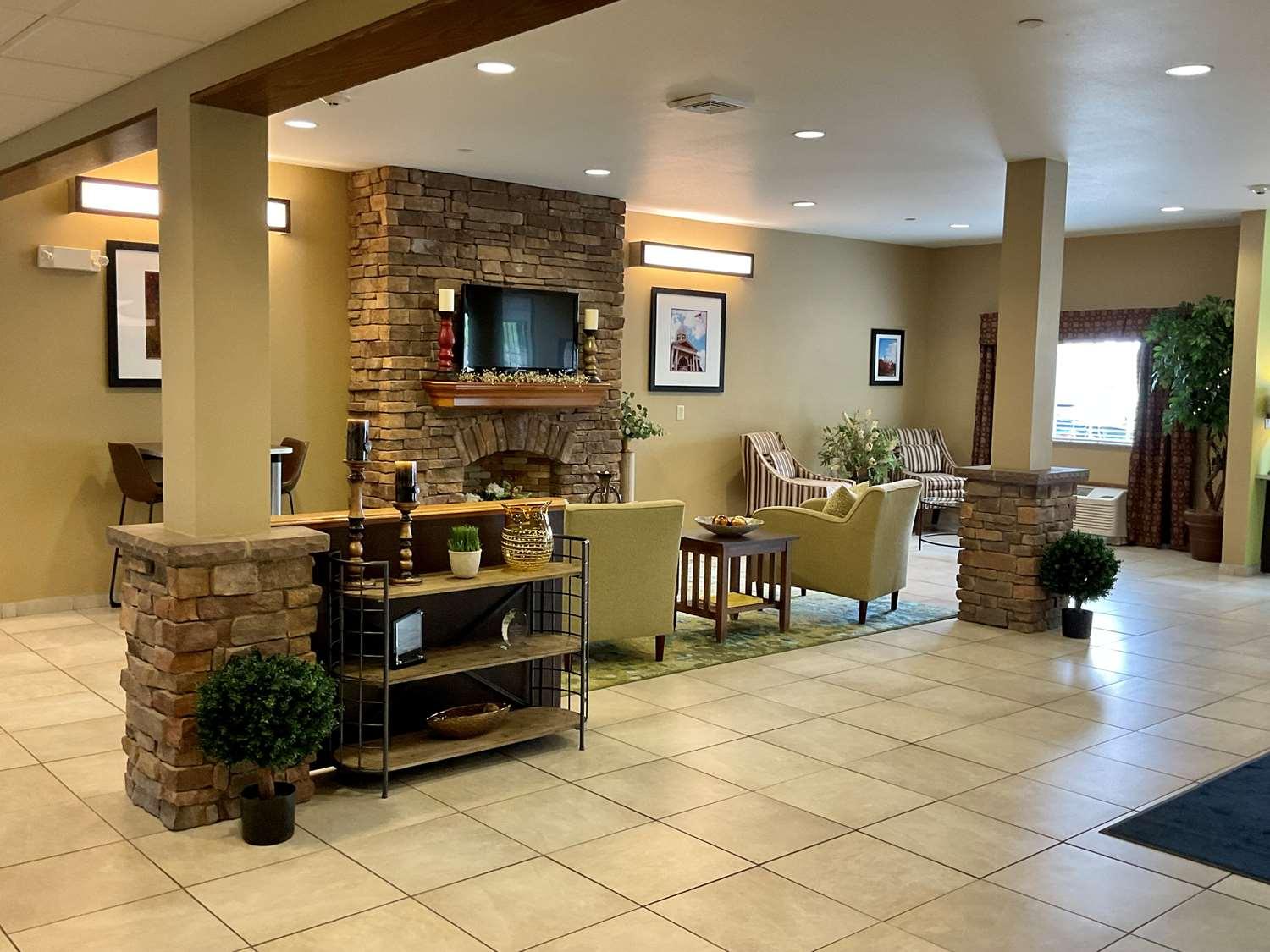 Surestay Plus Hotel By Best Western Buckhannon Exterior foto